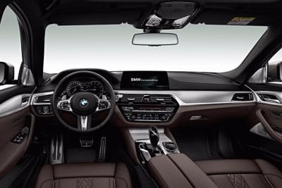 BMW 520i 2026 Luxury image 2