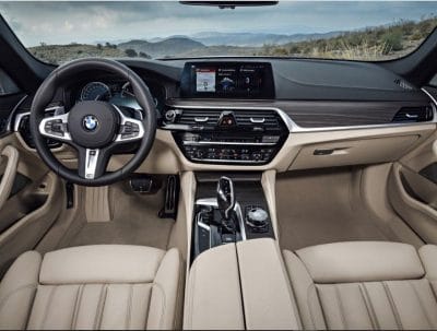 BMW 520i 2026 Luxury image 3