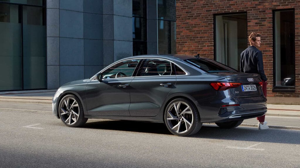 صورة أودي A3 2026 Sportback S-Line رقم 1
