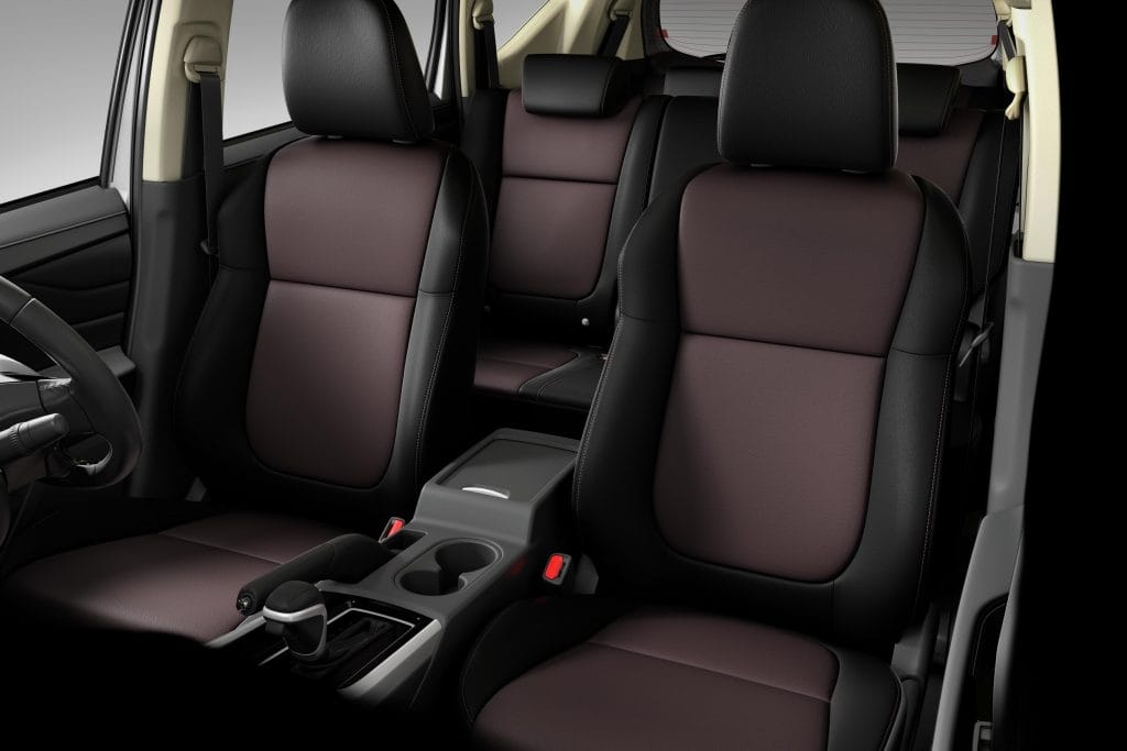 Mitsubishi Xpander 2026 Mid Line image 1