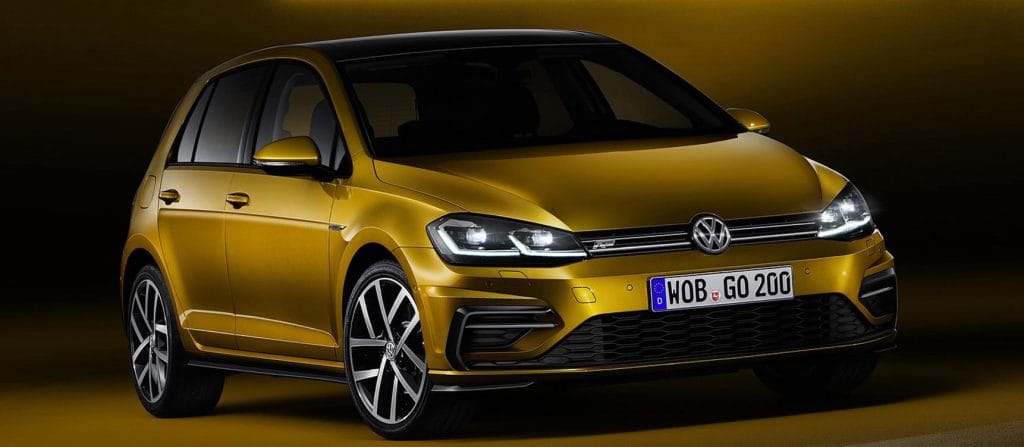 Volkswagen Golf 2025 Life image 1