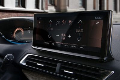 Peugeot 3008 2025 بيجو 3008 1.6 A/T Allure Pack image 7