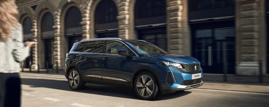 Peugeot 5008 2026 GT image 1