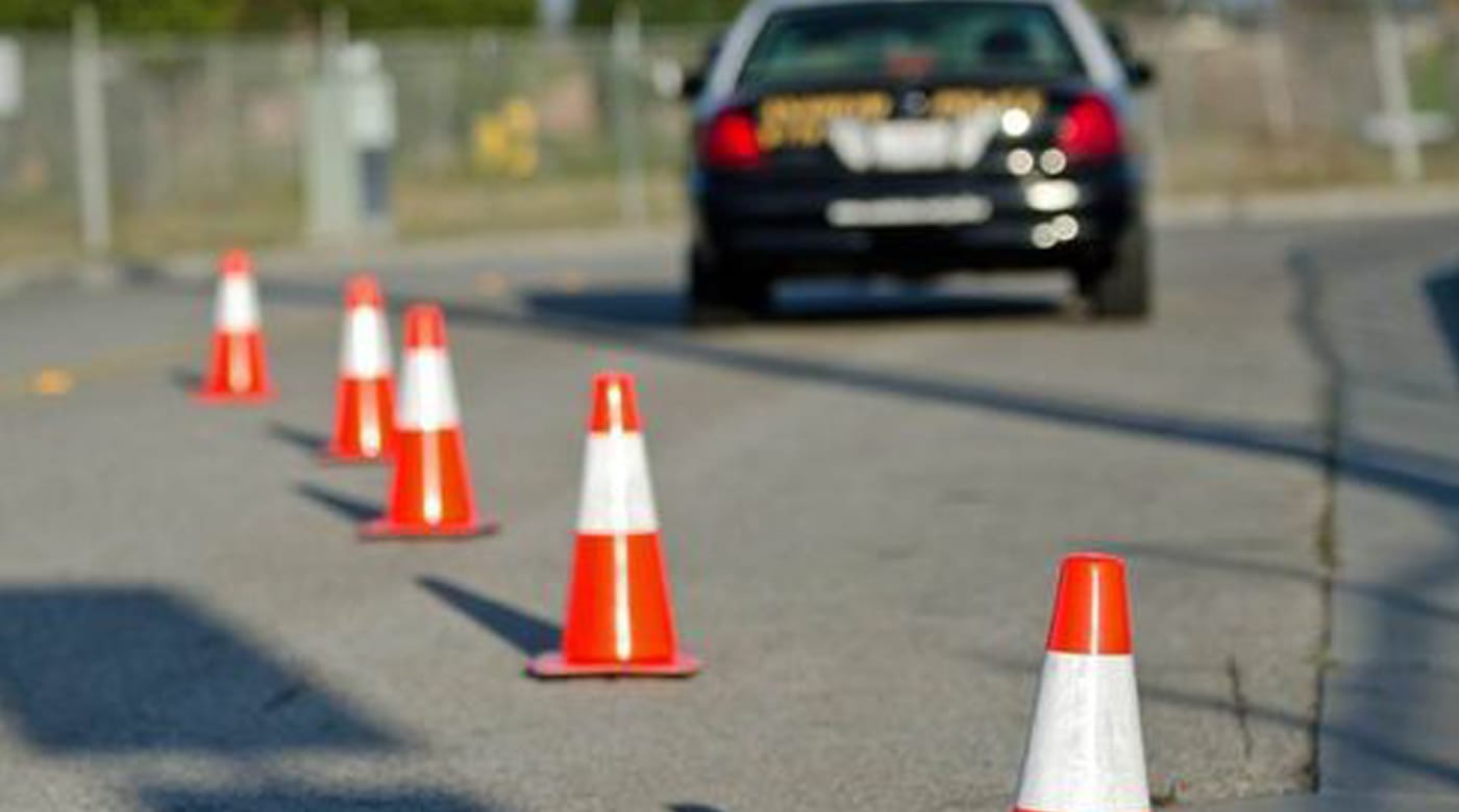 مد فترة سماح تركيب الملصق الإلكتروني