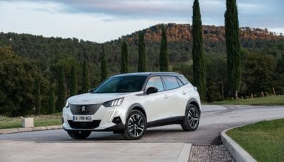 Peugeot 2008 image 8