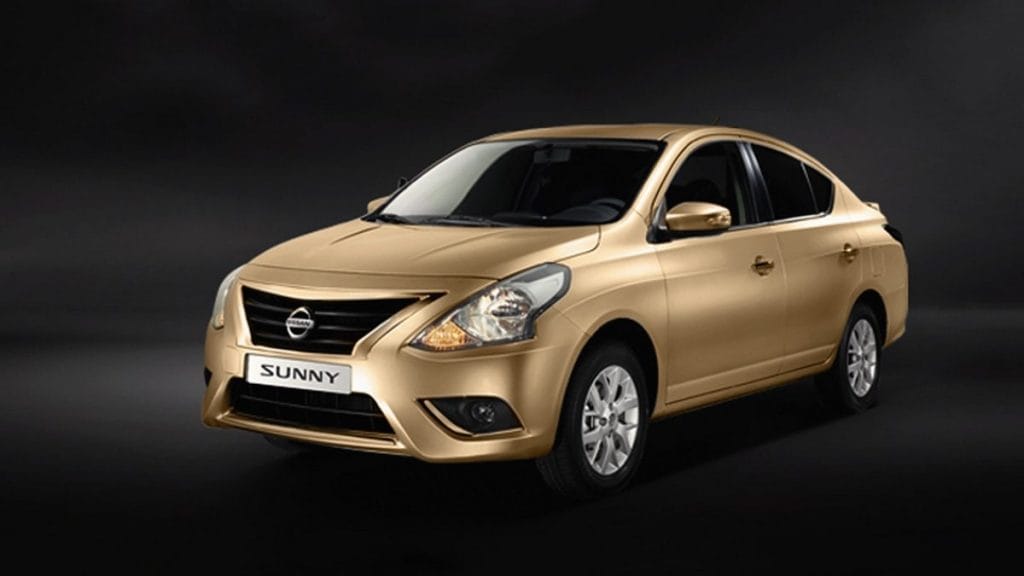 Nissan Sunny 2027 AT Super salon image 1