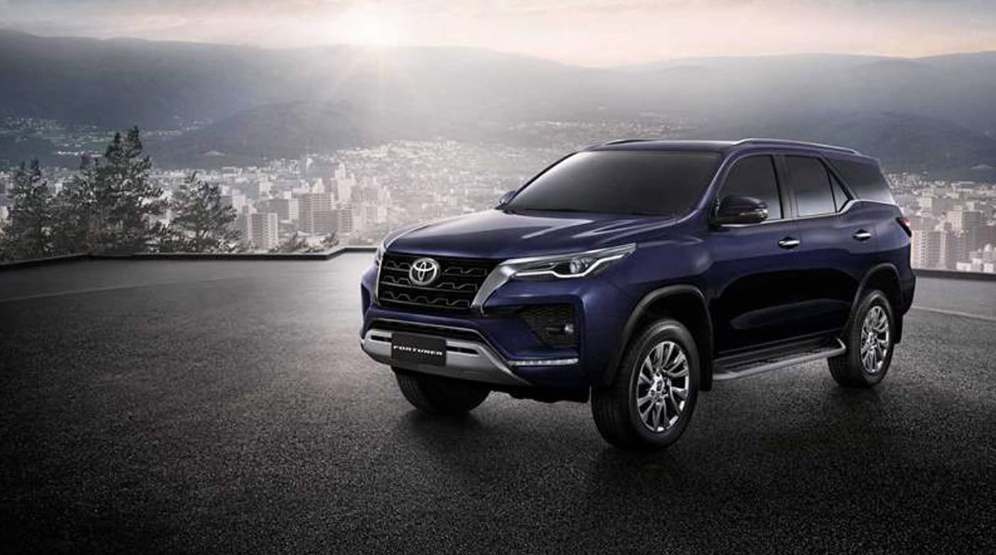 سيارة تويوتا فورتشنر فيس ليفت موديل 2022