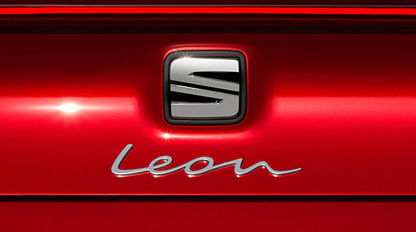 وصول سيات ليون إلى مصر