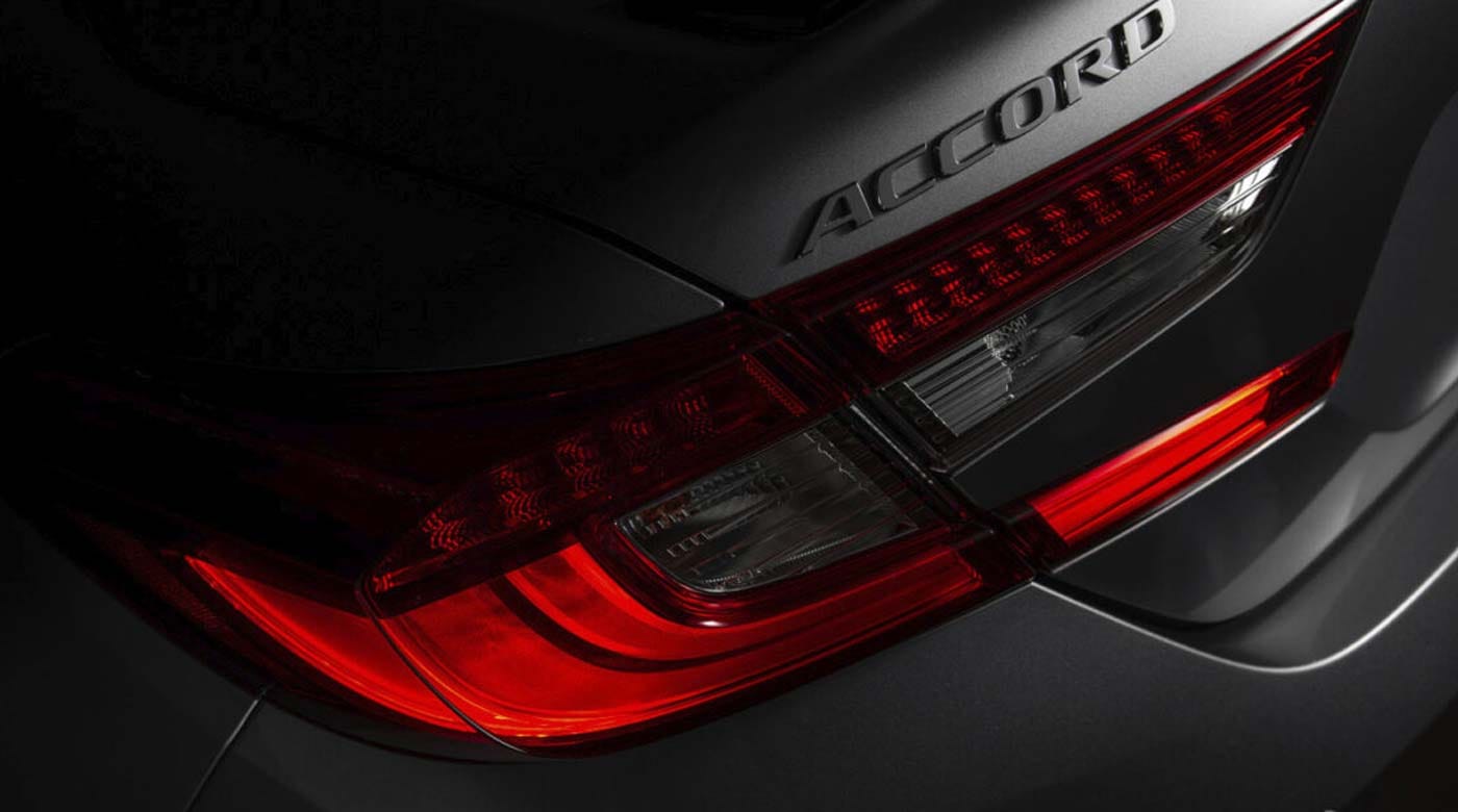 طرح سيارة هوندا أكورد فيس ليفت موديل 2021 بالأسواق