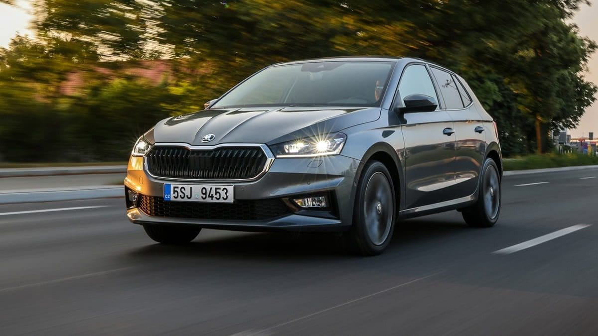 مواصفات وسعر سيارة سكودا فابيا موديل 2023