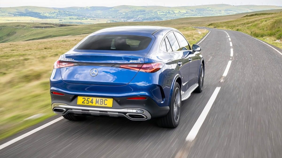 احتلال مرسيدس المرتبة الأولى في المركبات المرخصة ليناير