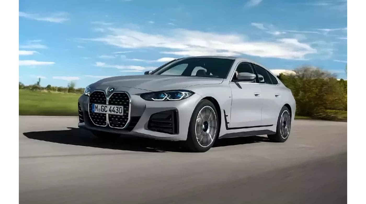 مواصفات بي ام دبليو الفئة الرابعة 2025