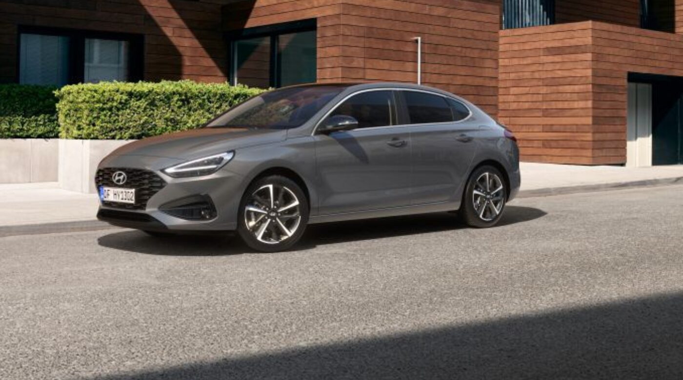 Hyundai i30 Fastback Leads the Competition Strongly in the Market