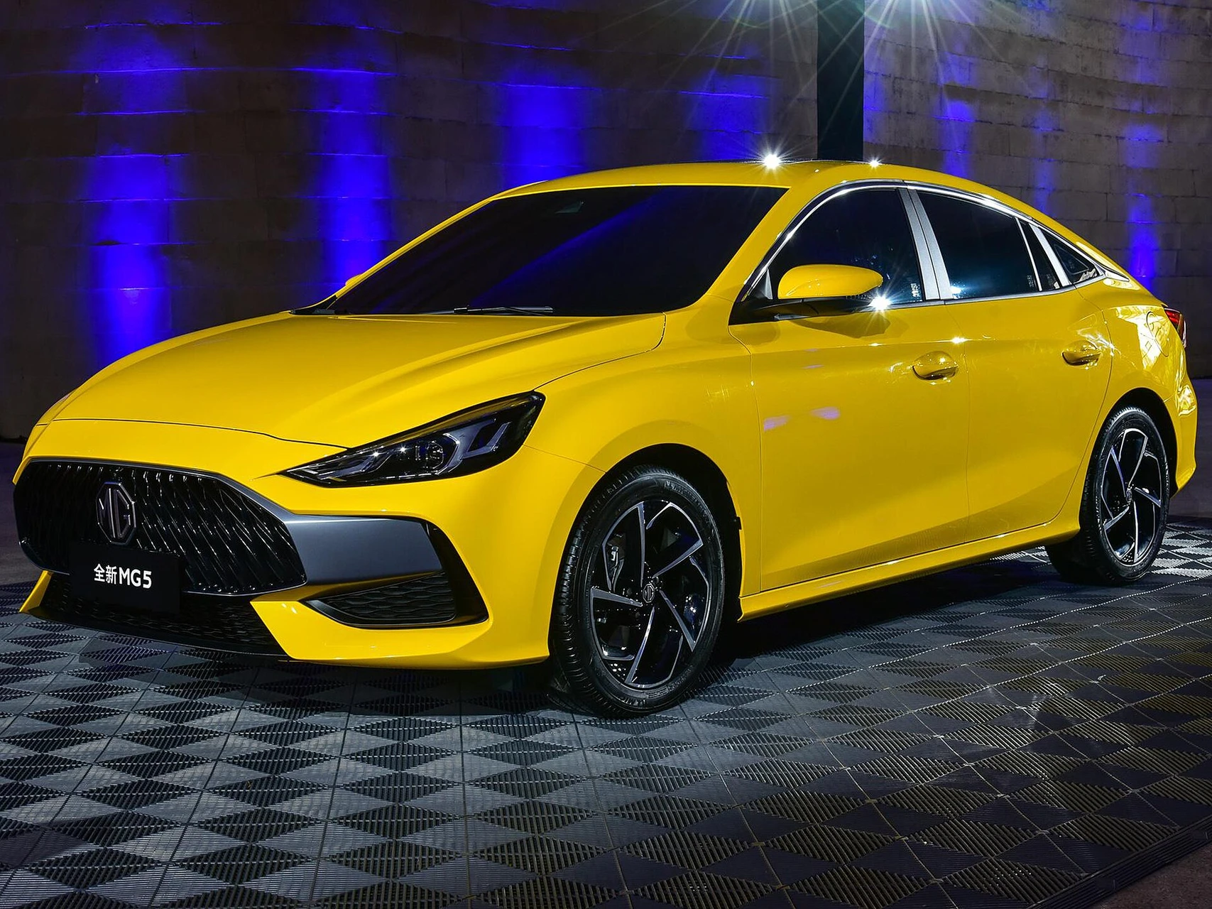 MG GT 2026 Luxury image 4