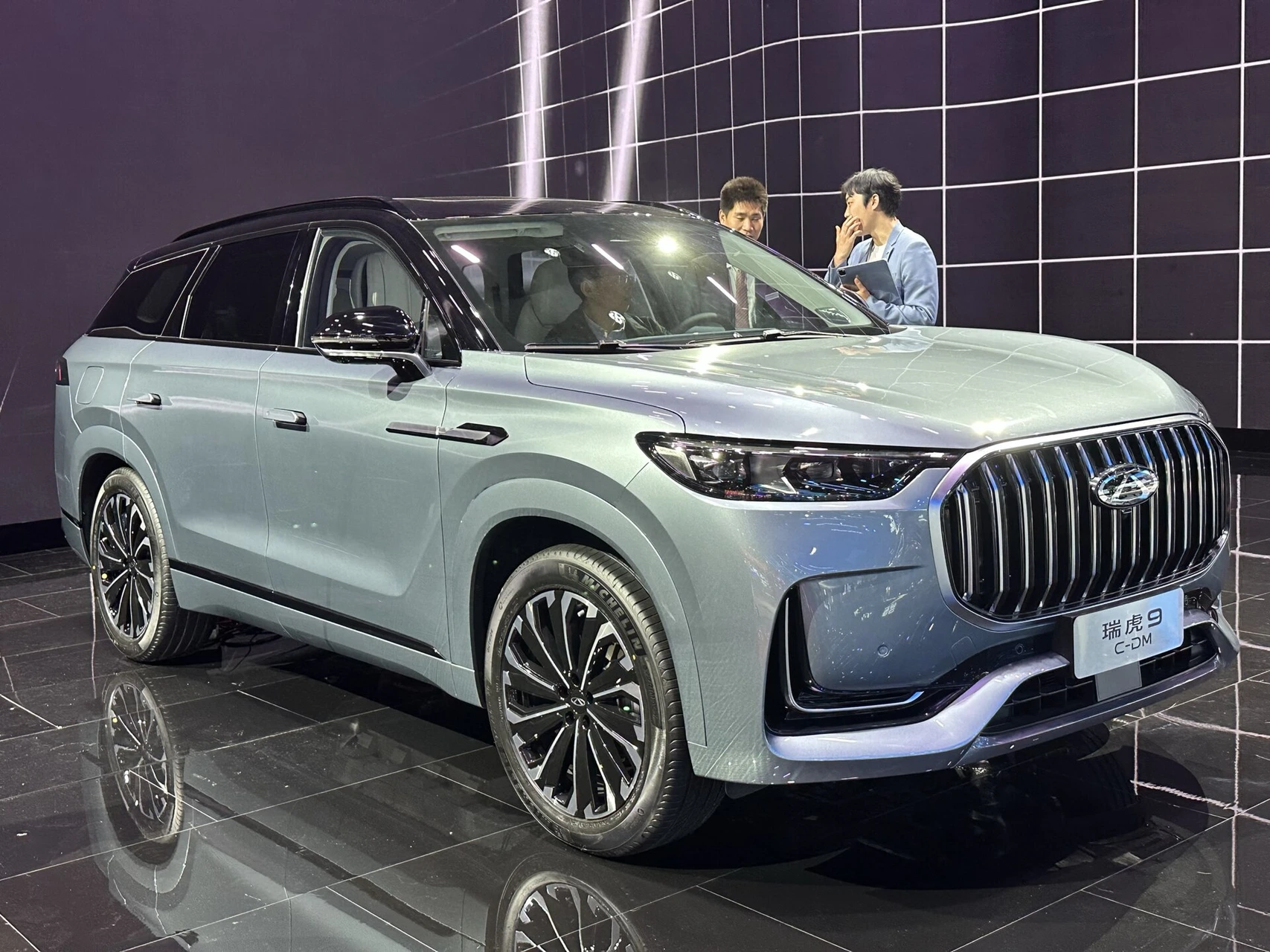 Chery Tiggo 9 2026 PHEV 1.5T DHT LUXURY image 4