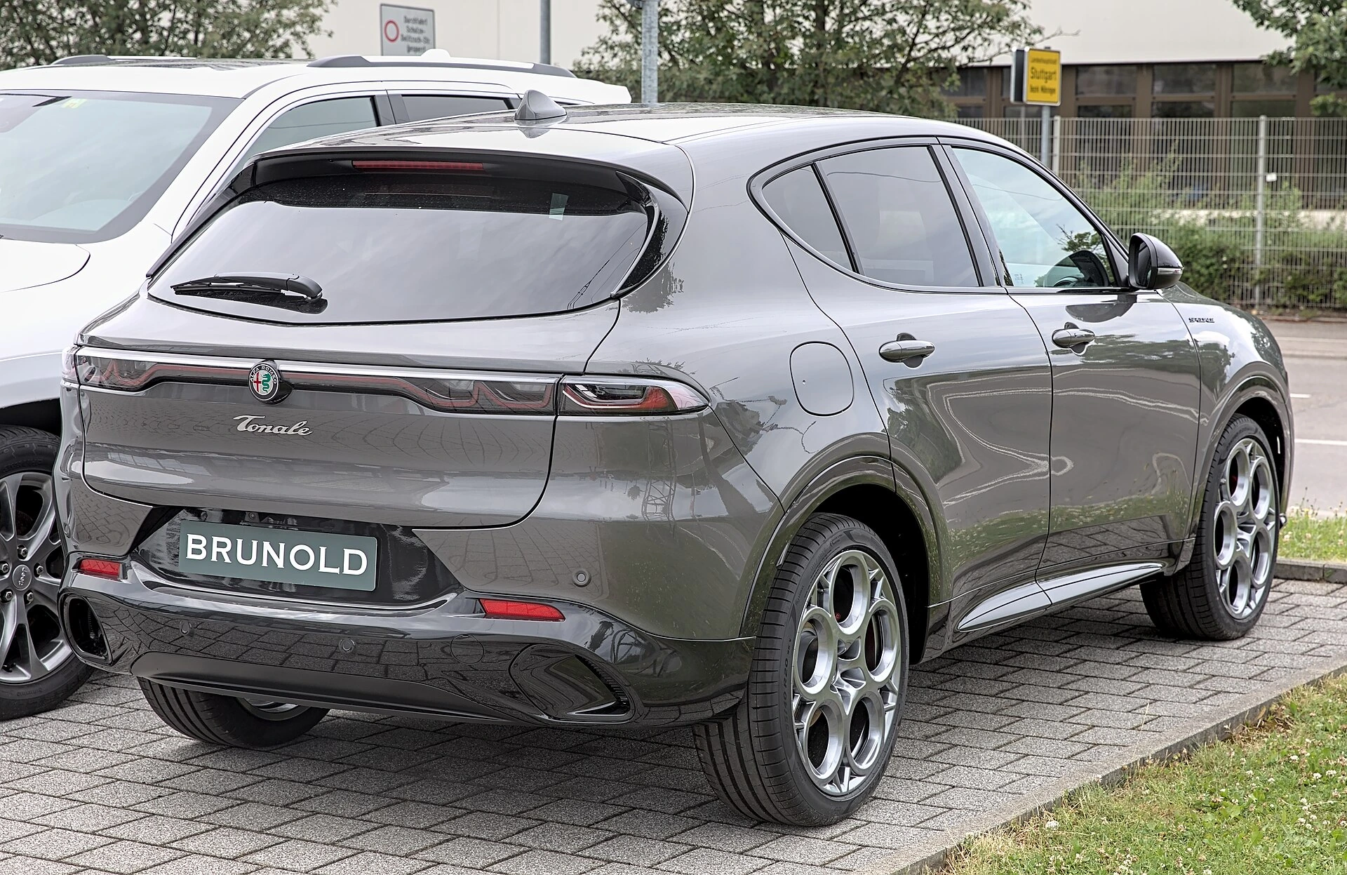 Alfa Romeo Tonale 2025 Veloce image 5