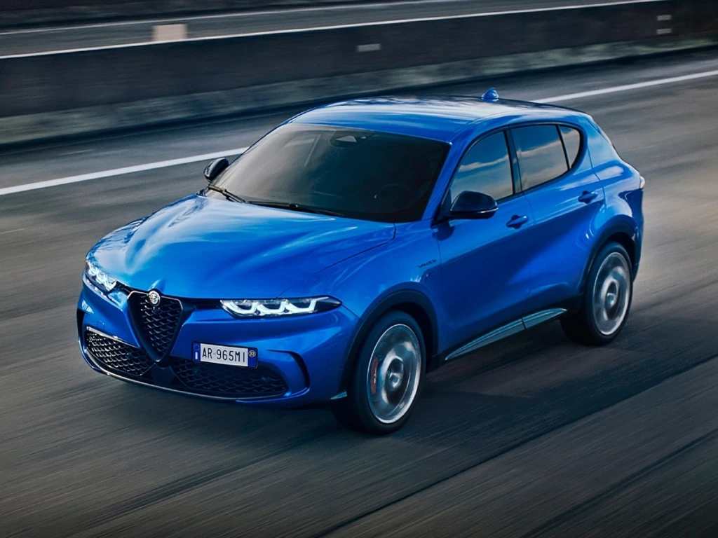 Alfa Romeo Tonale Veloce 2025 exterior