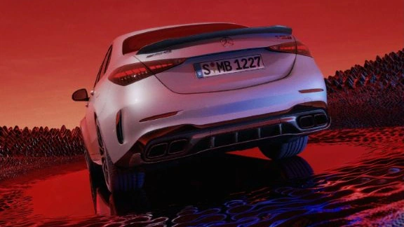 Mercedes C 43 AMG 2025 AMG 4MATIC image 5