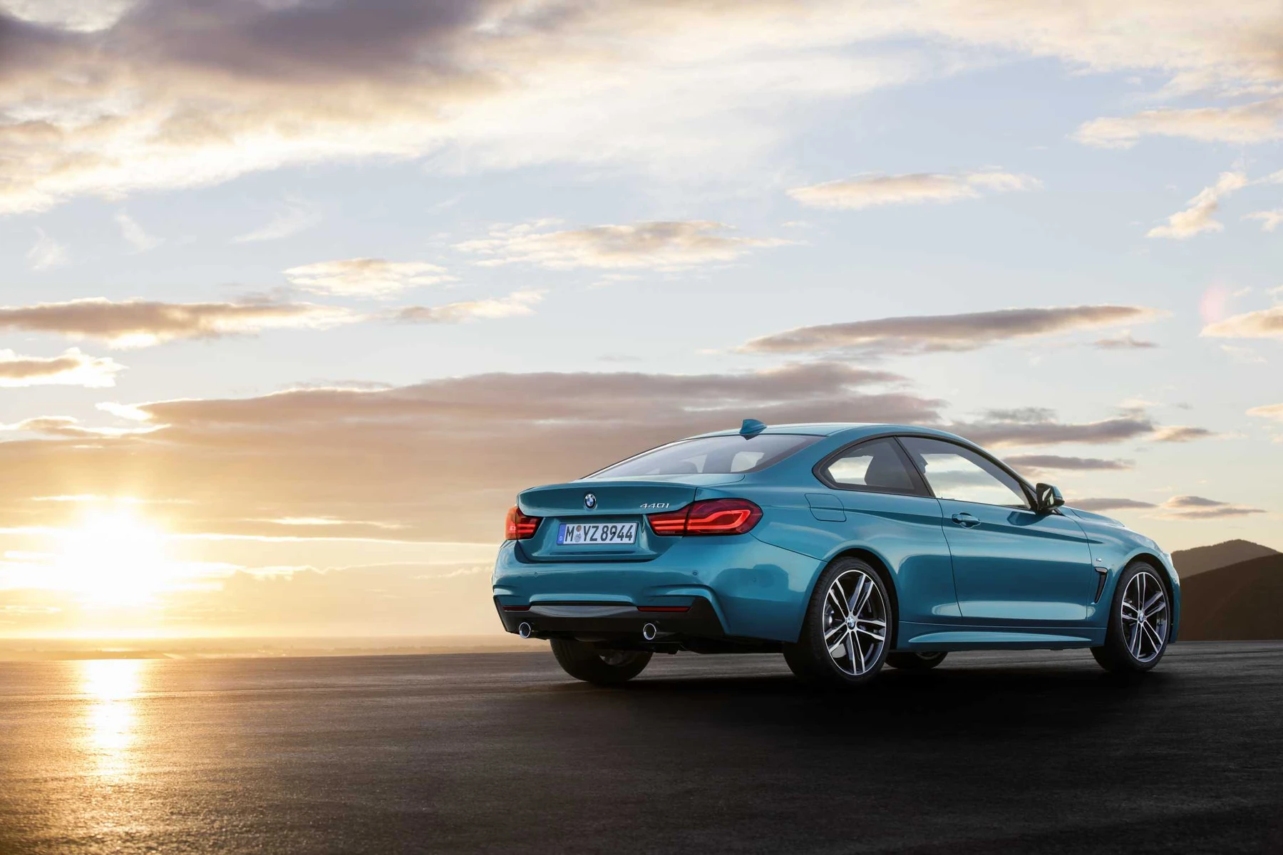 بي ام دبليو M440i Coupe 2026 - صورة السيارة