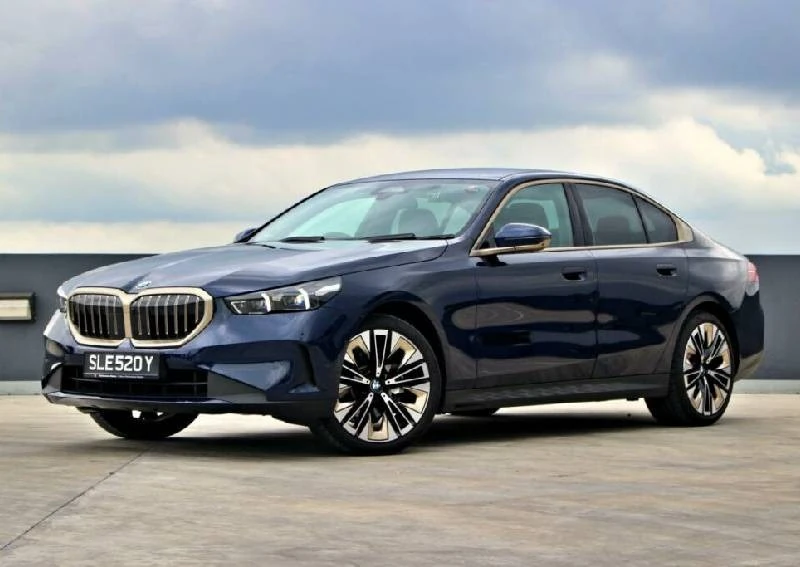 بي ام دبليو 520i 2026 M - صورة السيارة