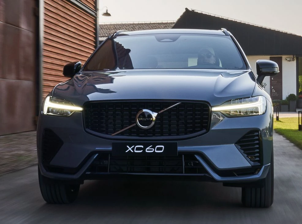 Volvo XC 60 2026 Black - vehicle image